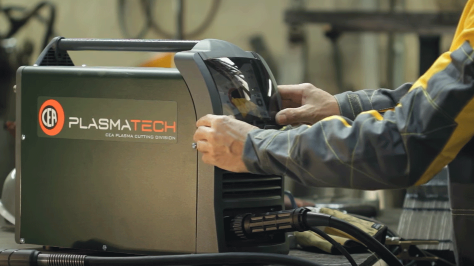 SHARK 46: Plasma cutting 40A by CEA PLASMATECH